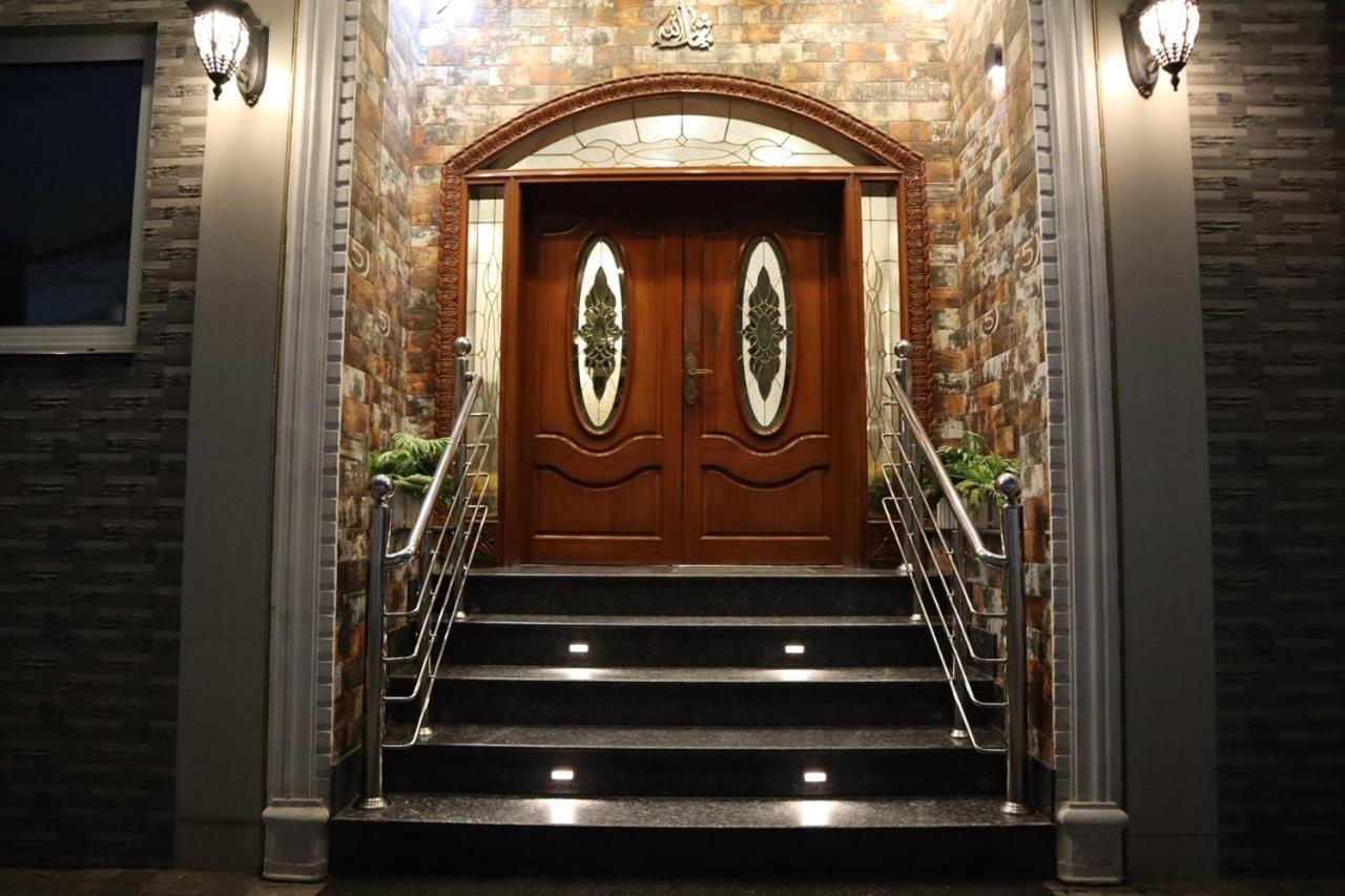Hayyat Luxury Hotel Suites ラホール エクステリア 写真