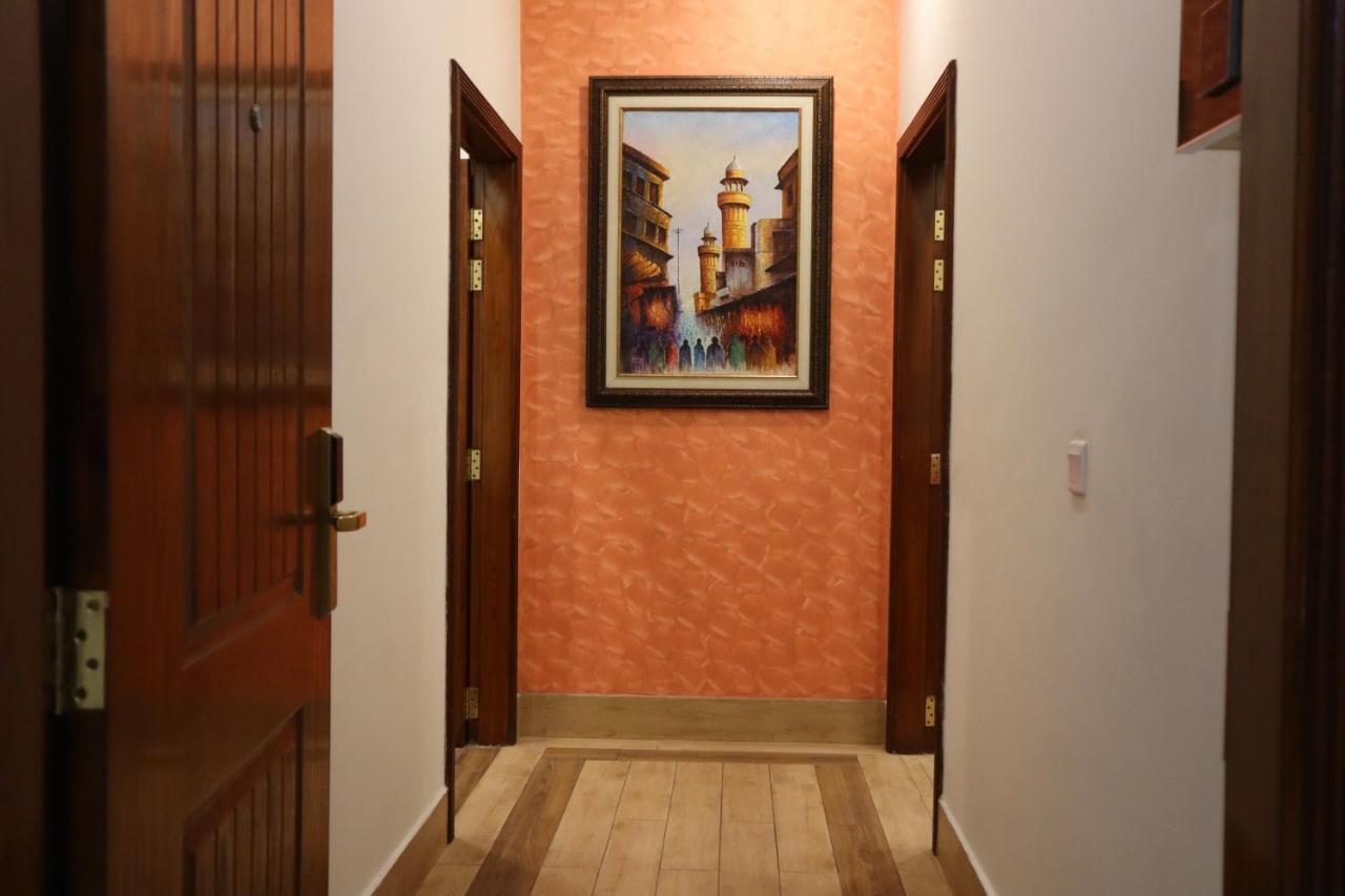 Hayyat Luxury Hotel Suites ラホール エクステリア 写真
